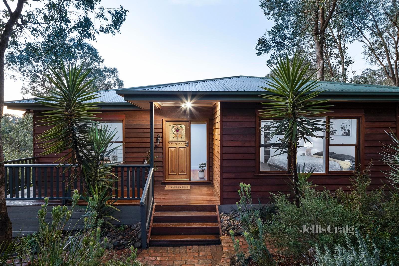 2 Crowther Avenue, Wattle Glen image 2