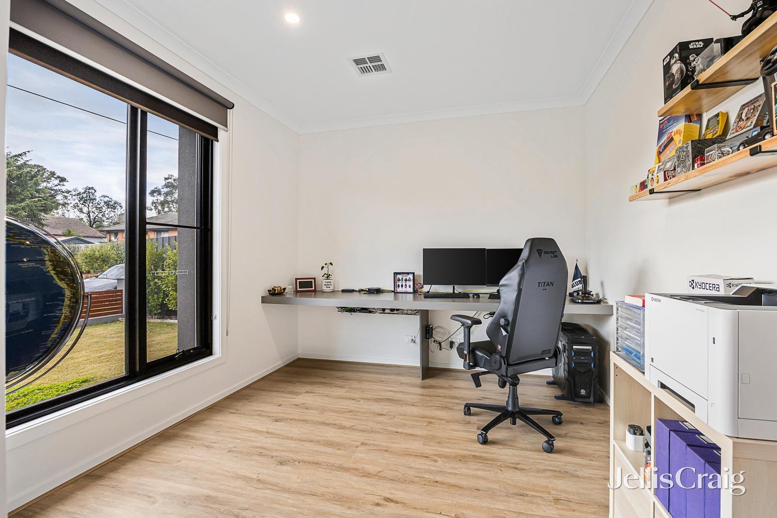 2 Cumberland Court, Forest Hill image 5