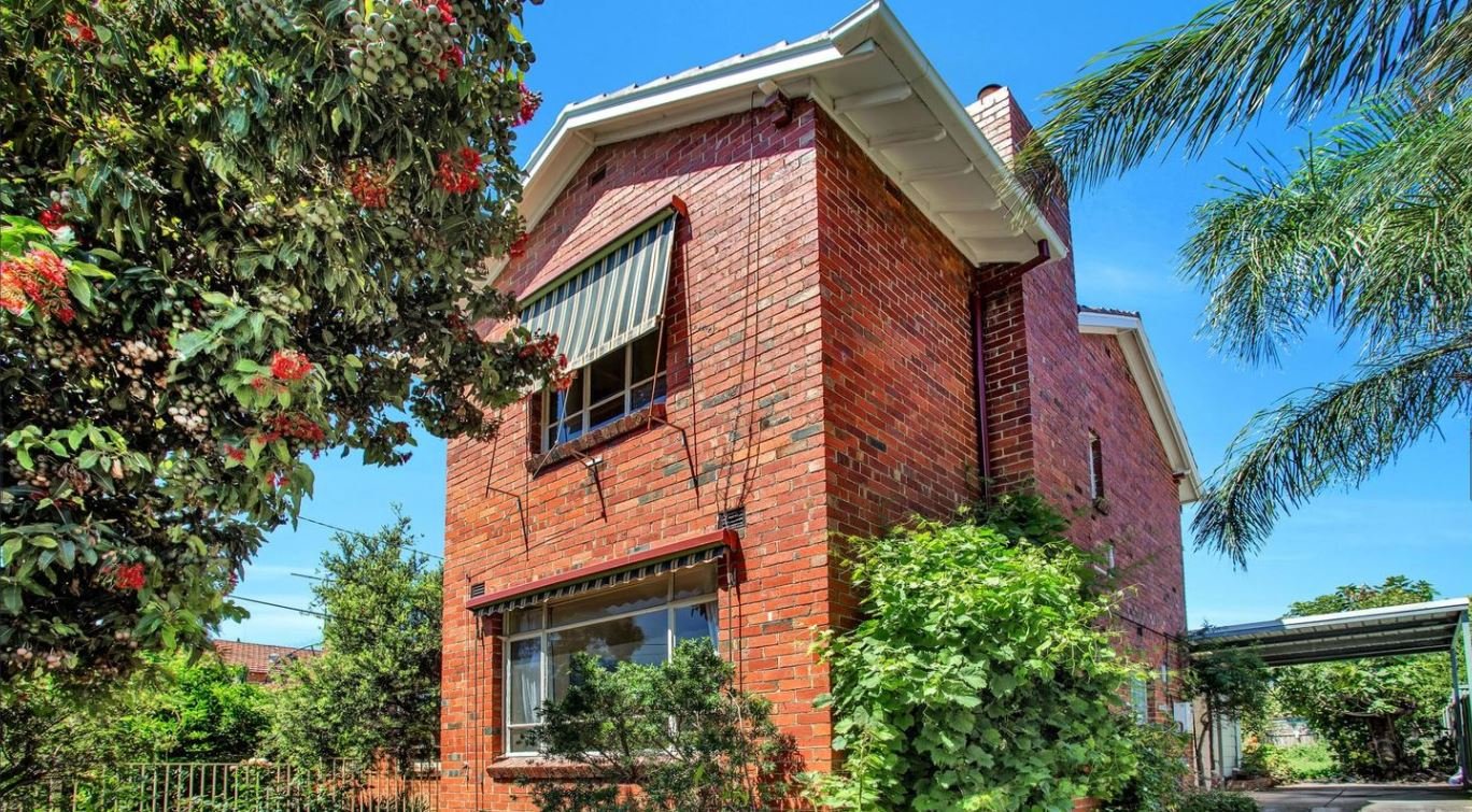 2 Cunningham Court, ASCOT VALE VIC 3032