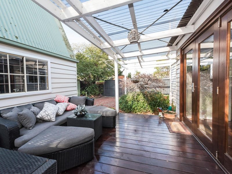 2 Daffodil Street, Bentleigh East image 6