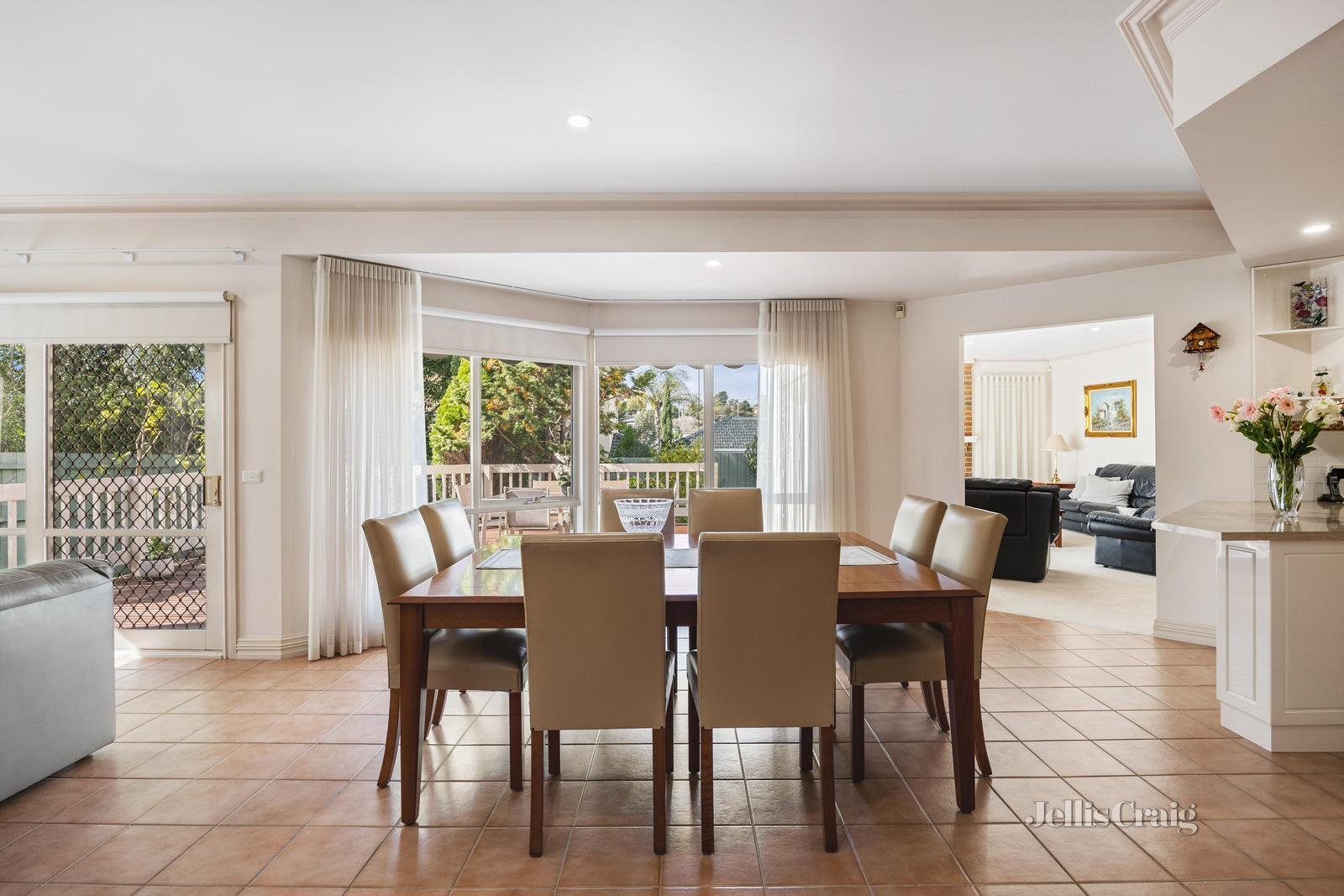 2 Dalkeith Court, Doncaster&nbsp;East image 6