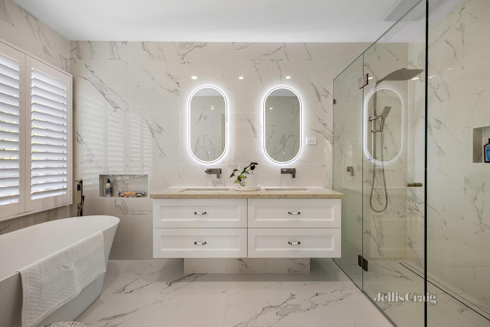 2 Dalkeith Court, Doncaster&nbsp;East image 8