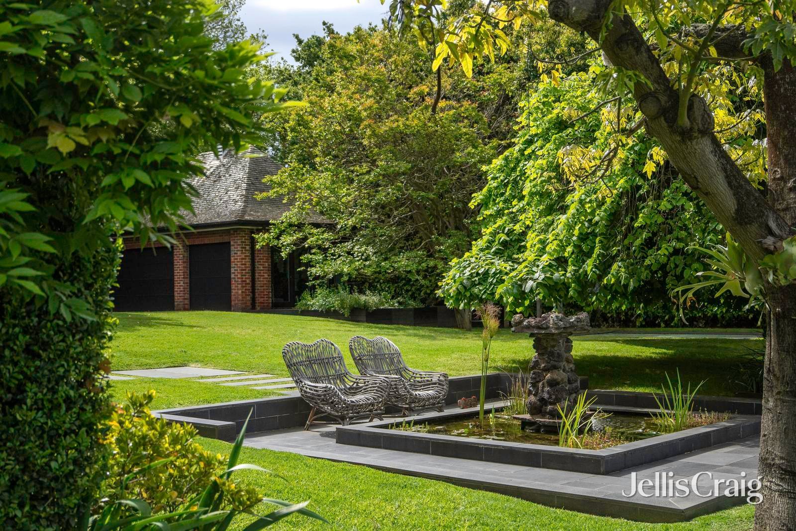 2 Daracombe Avenue, Kew image 23