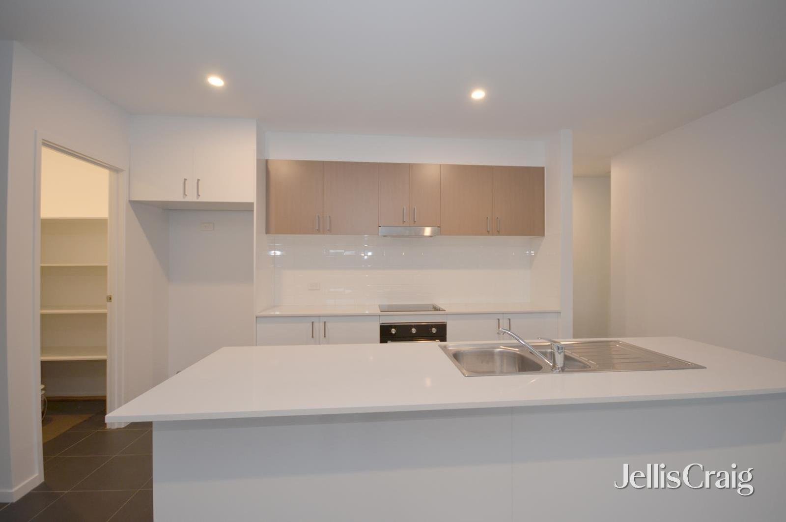 2 Darcy Drive, Miners&nbsp;Rest image 2