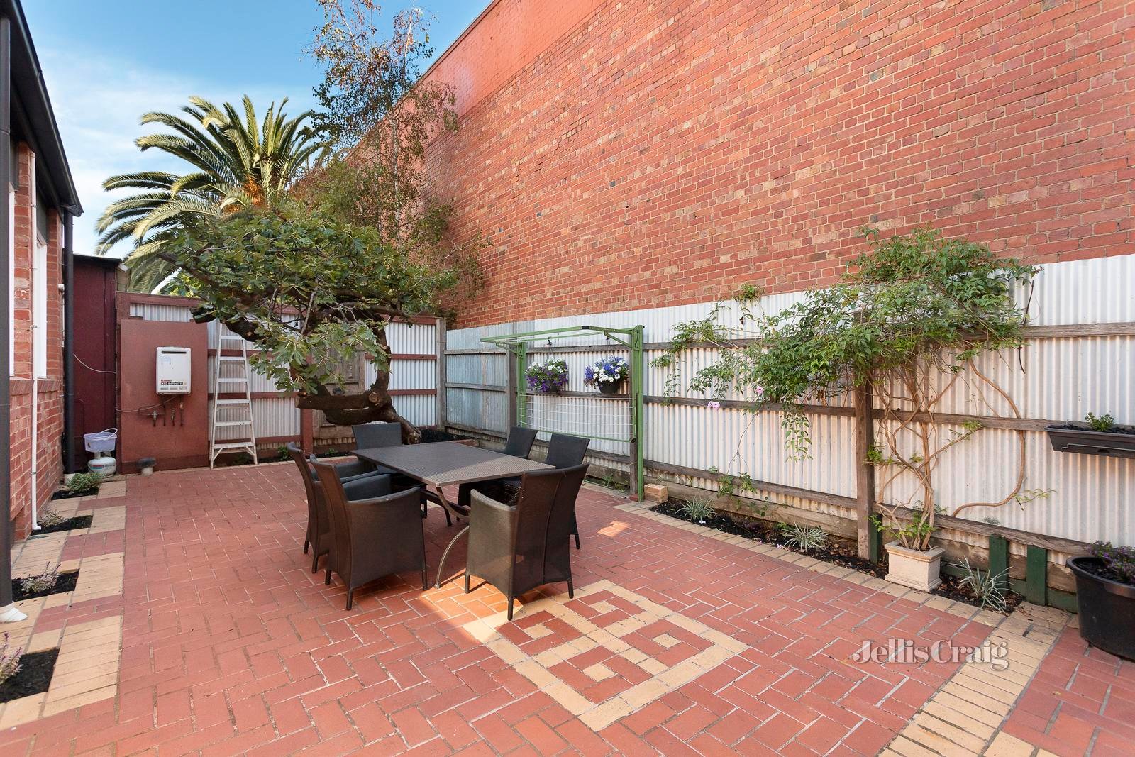 2 Davison Street, Richmond image 10