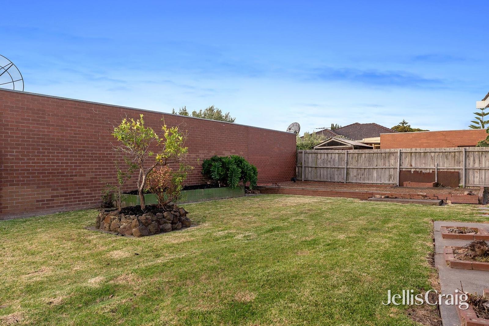 2 Dawson Street, Reservoir image 20