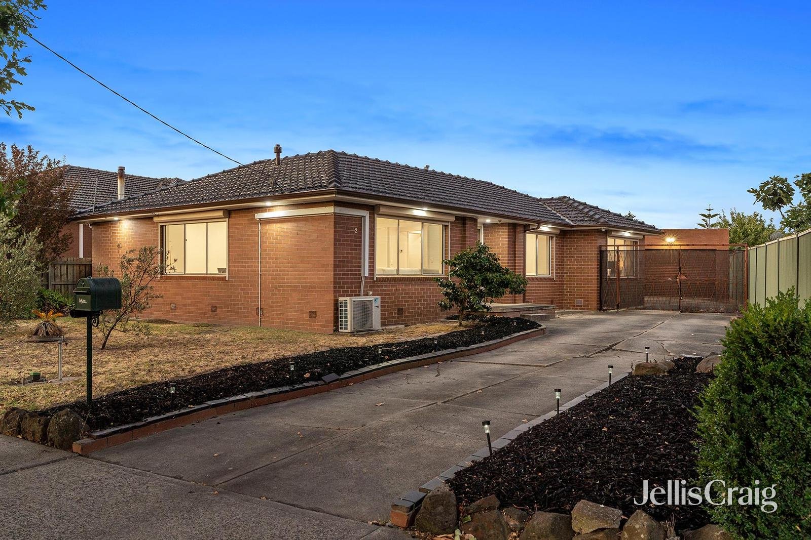 2 Dawson Street, Reservoir image 21