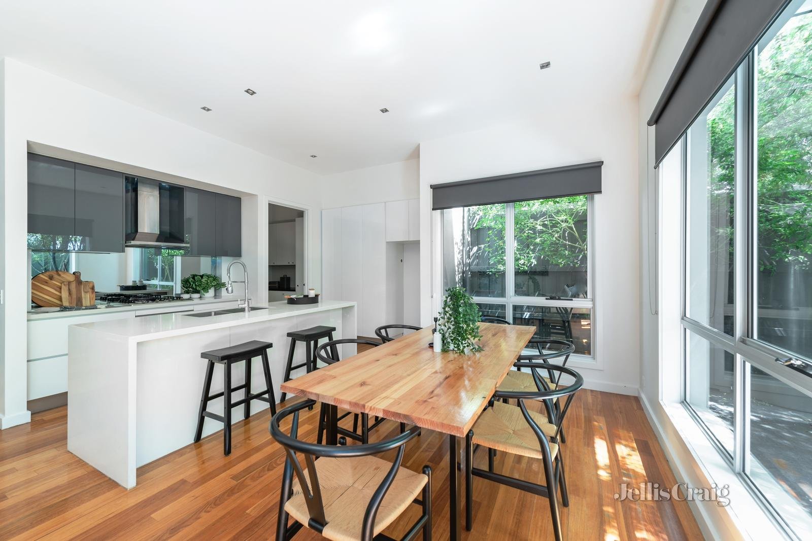 2 Dee Street, Balwyn image 2