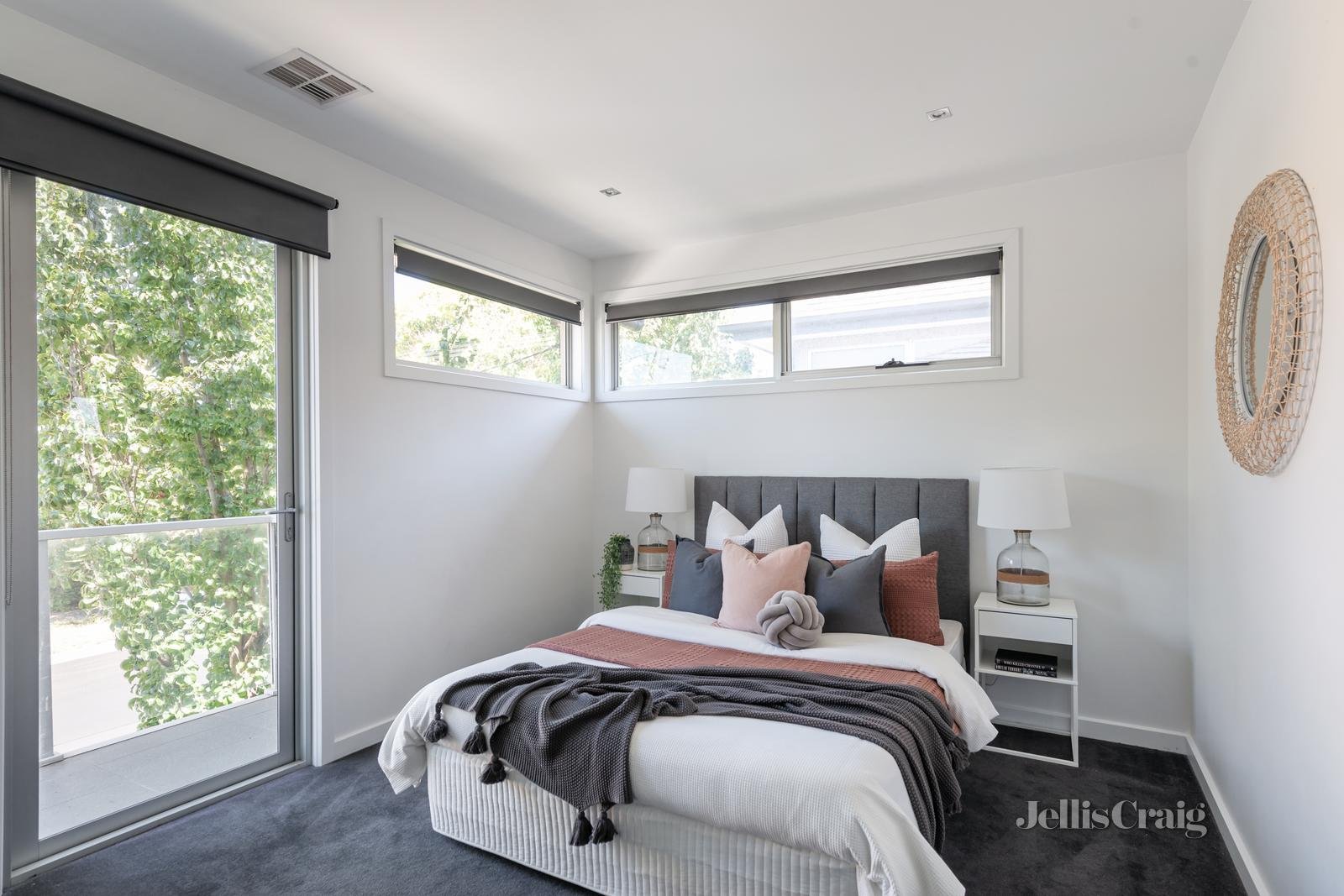 2 Dee Street, Balwyn image 5