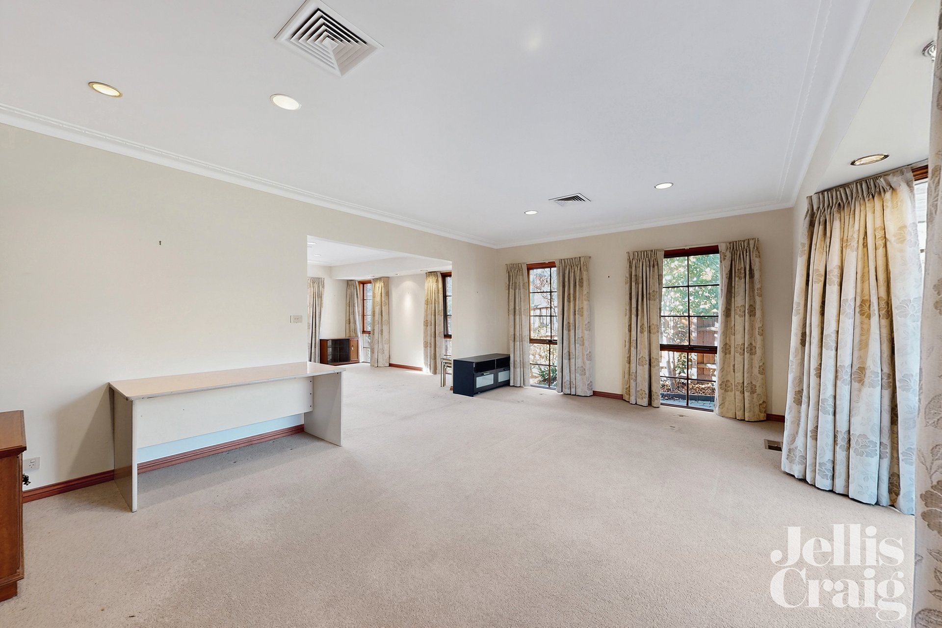 2 Delfi Court, Balwyn image 2