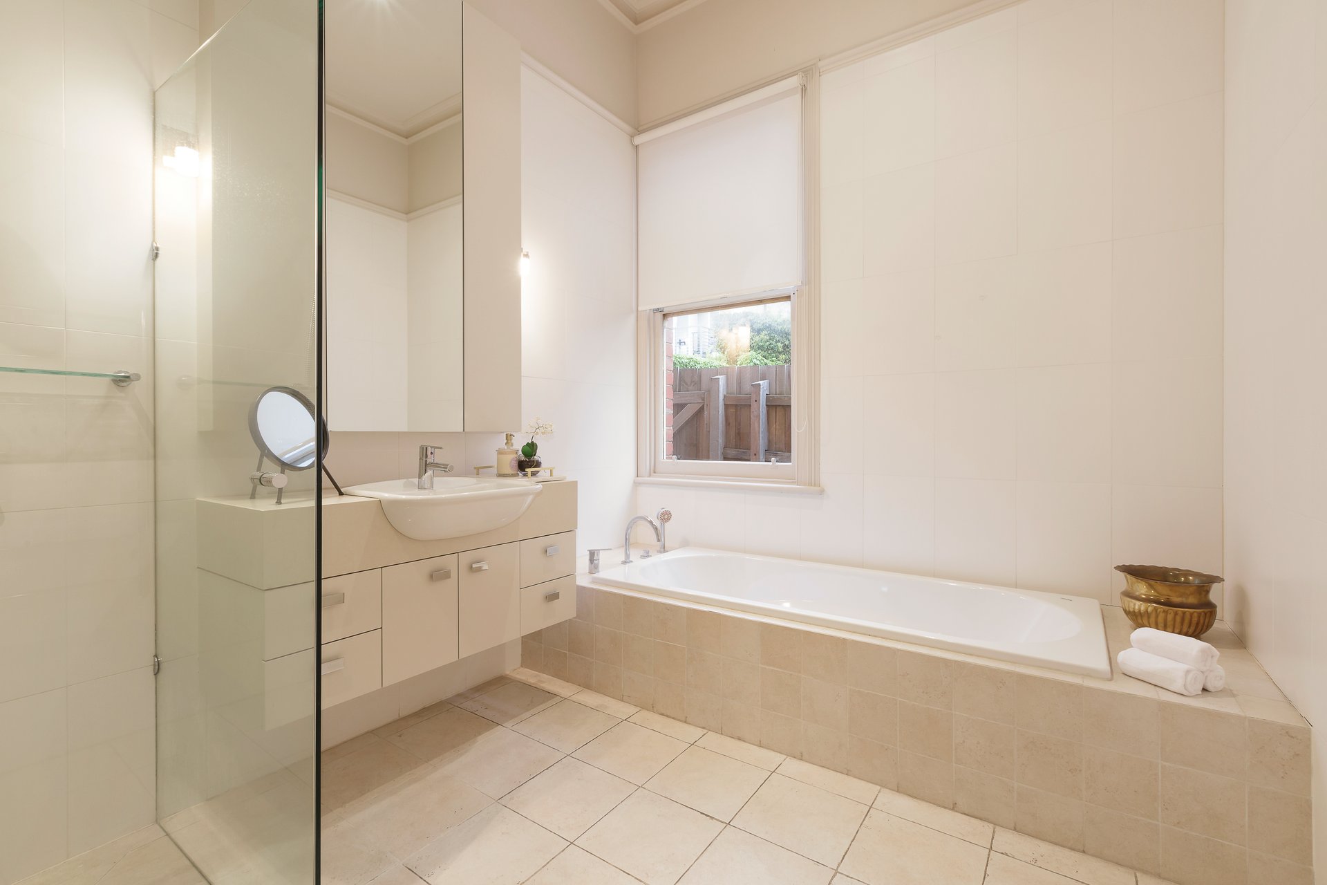 Property Gallery Thumbnail 7
