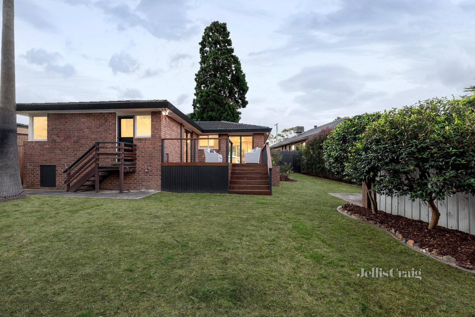 2 Desmond Court, Greensborough image 16