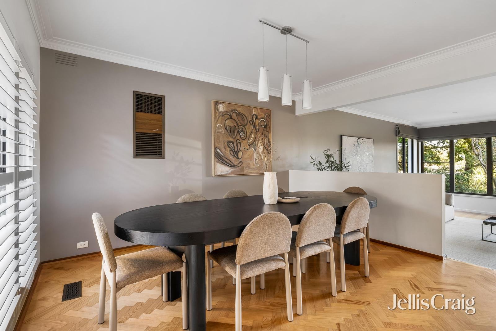 2 Devlin Court, Rosanna image 4