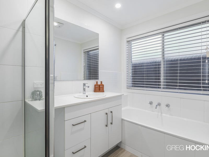 2 Dillon Court, Altona Meadows image 12