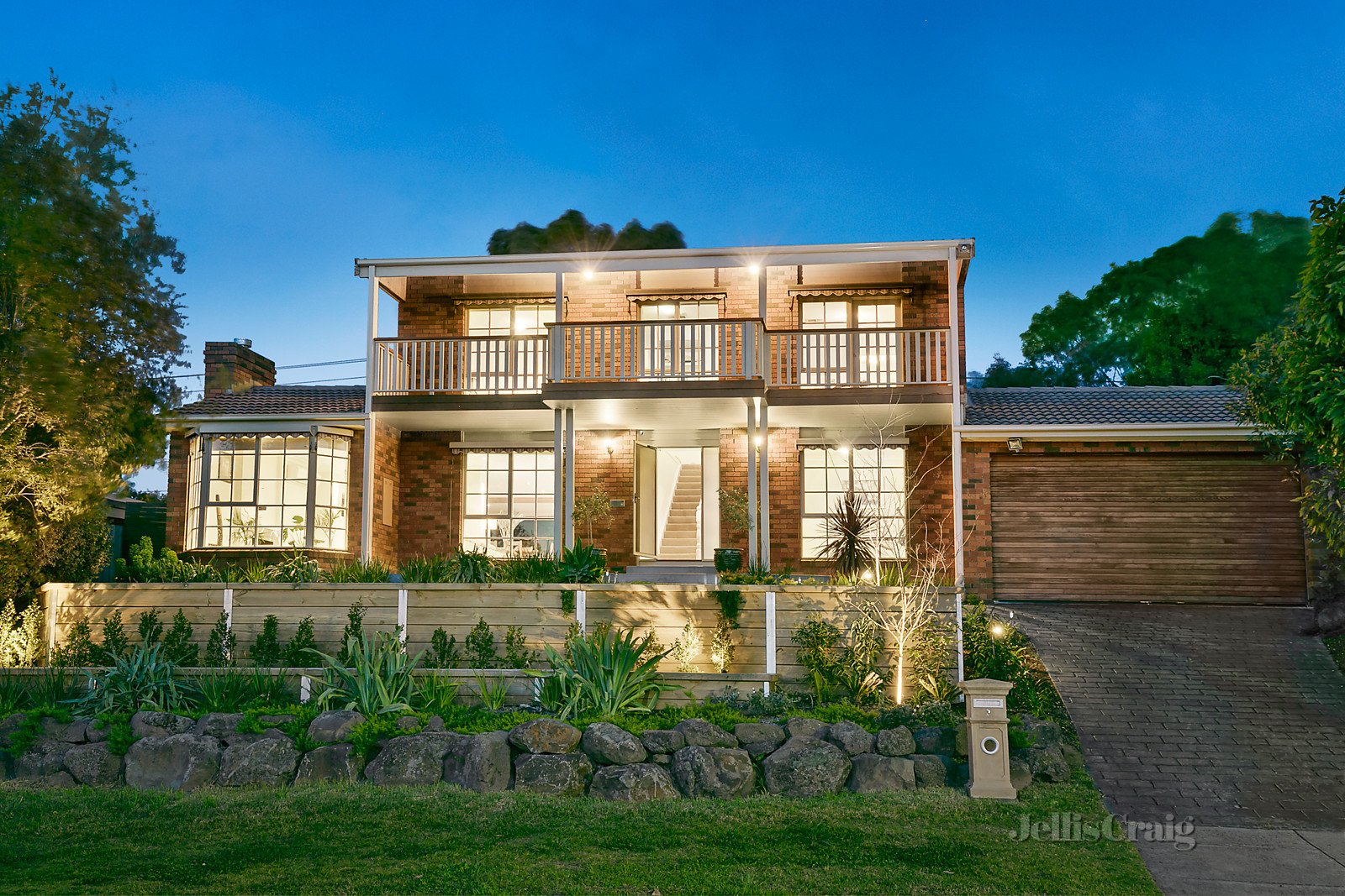 2 Donegal Court, Templestowe image 2