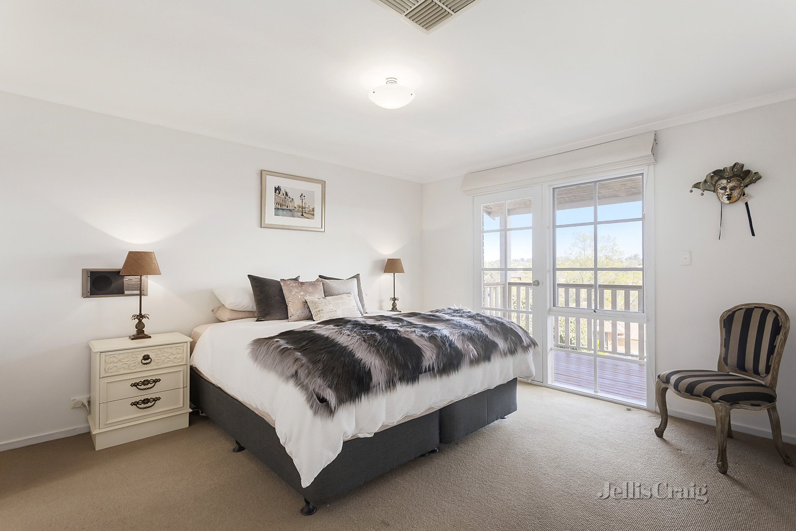 2 Donegal Court, Templestowe image 6