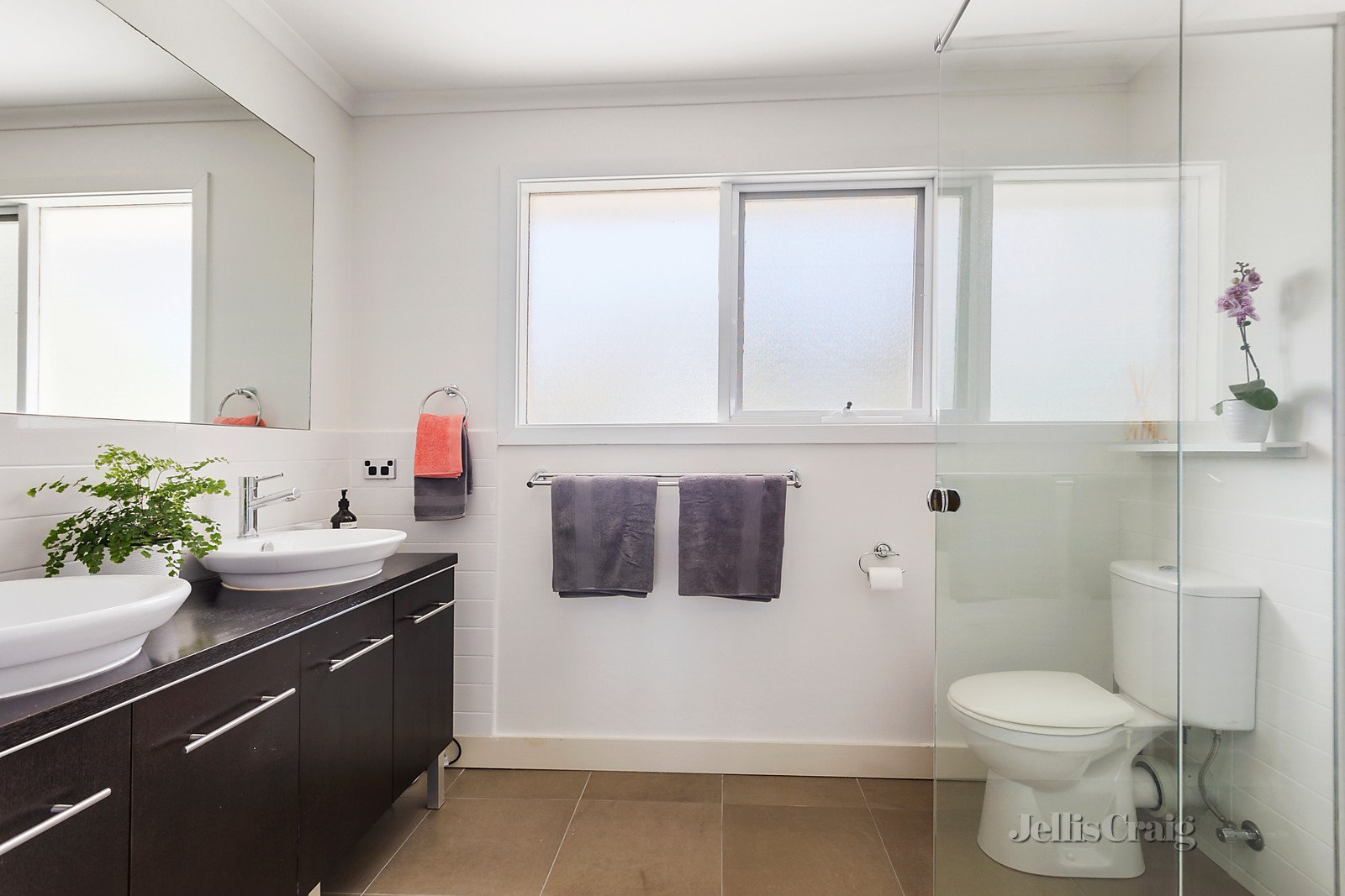 2 Donegal Court, Templestowe image 7
