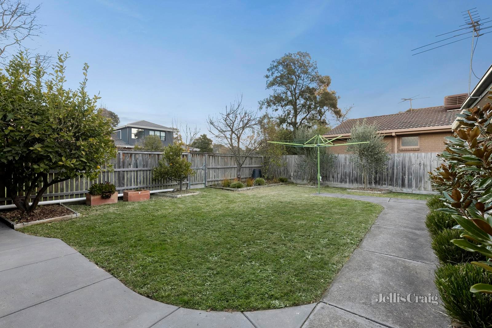 2 Dowling Grove, Doncaster East image 15