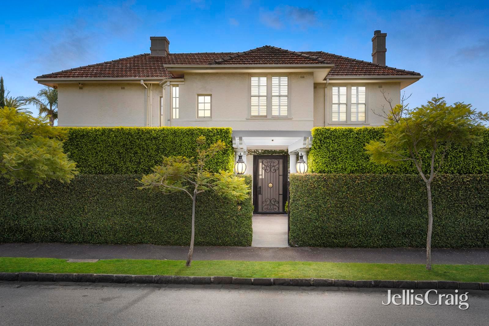 2 Dudley Street, Brighton image 1