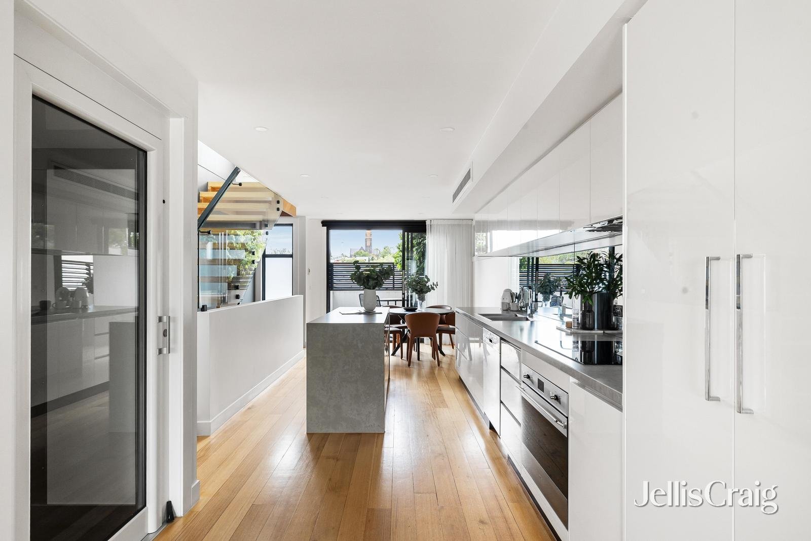 2 Duke Street, Richmond image 4