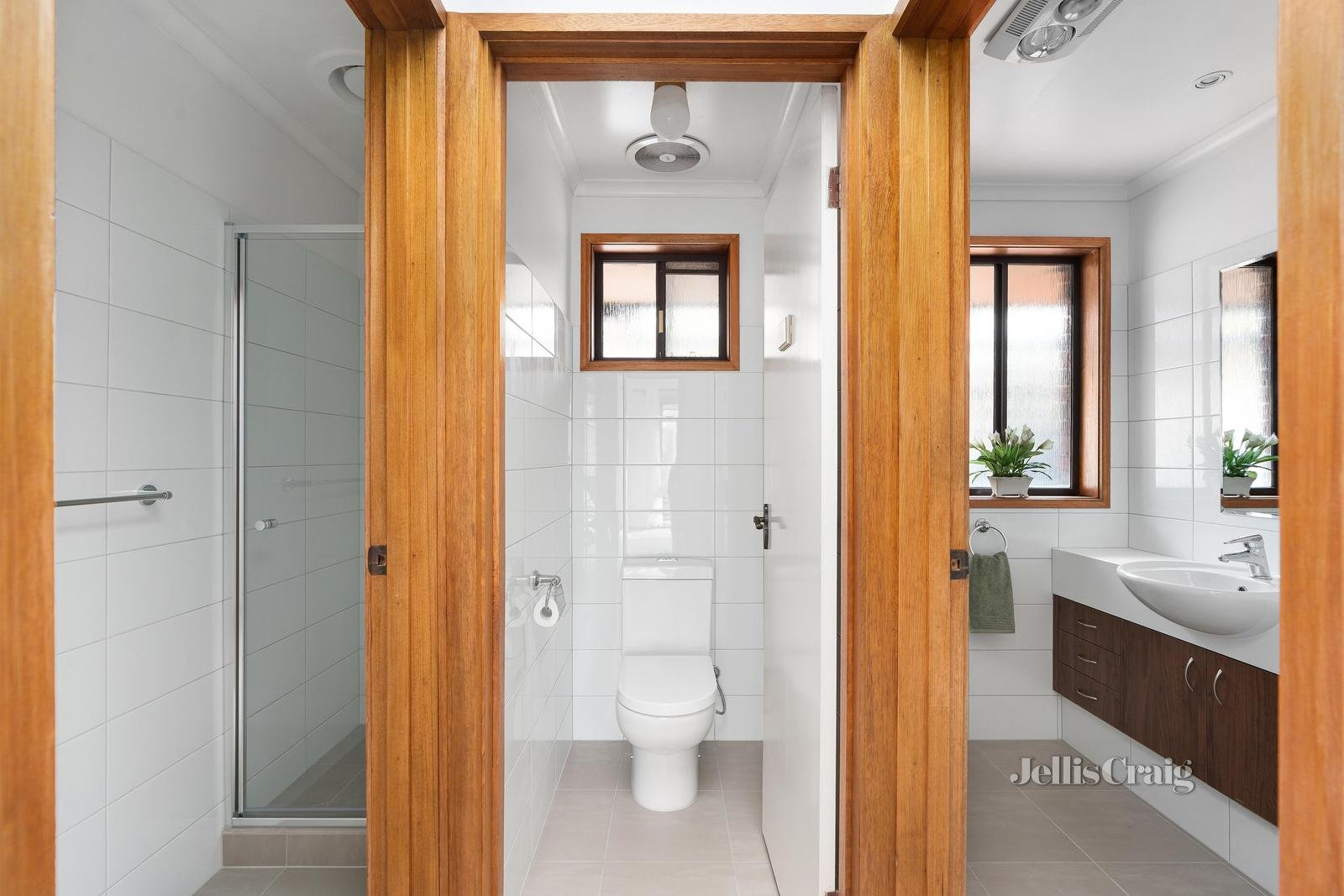 2 Eagles Nest Road, Arthurs Creek image 10