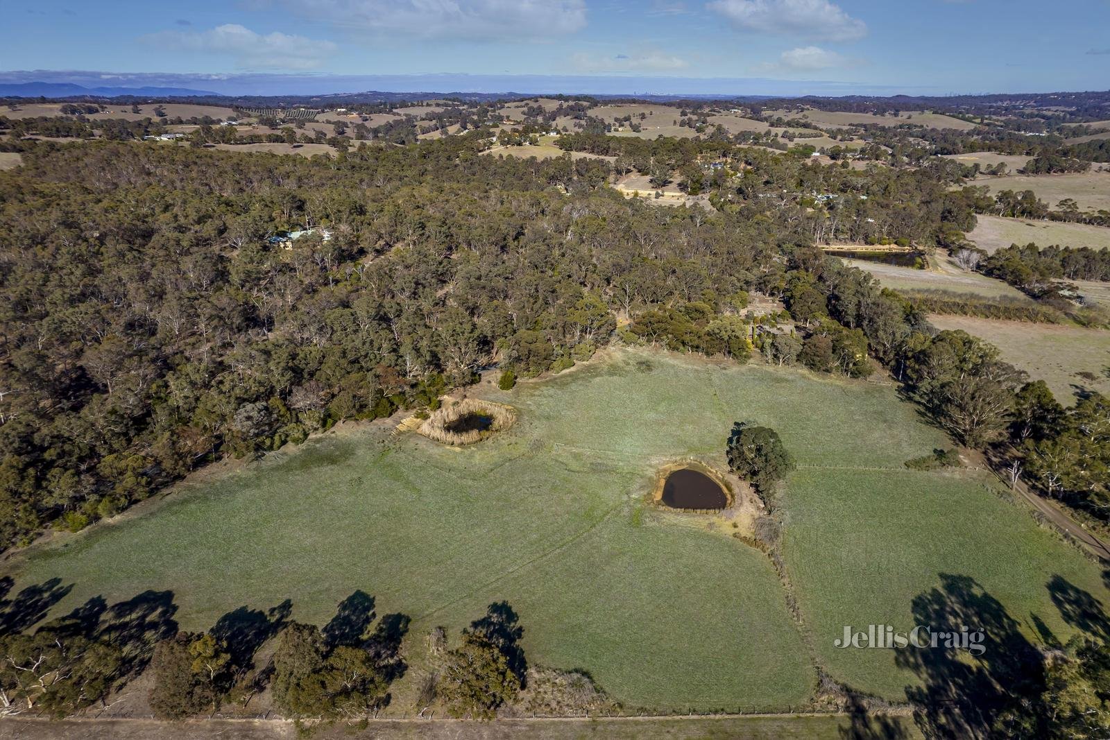 2 Eagles Nest Road, Arthurs Creek image 17