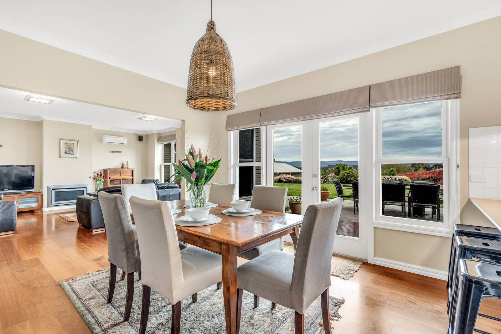 Property Gallery Thumbnail 3