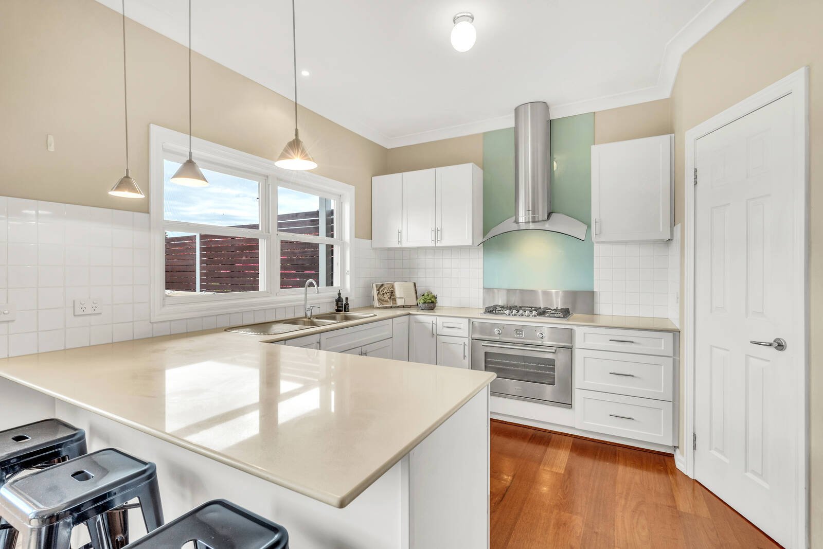 Property Gallery Thumbnail 7