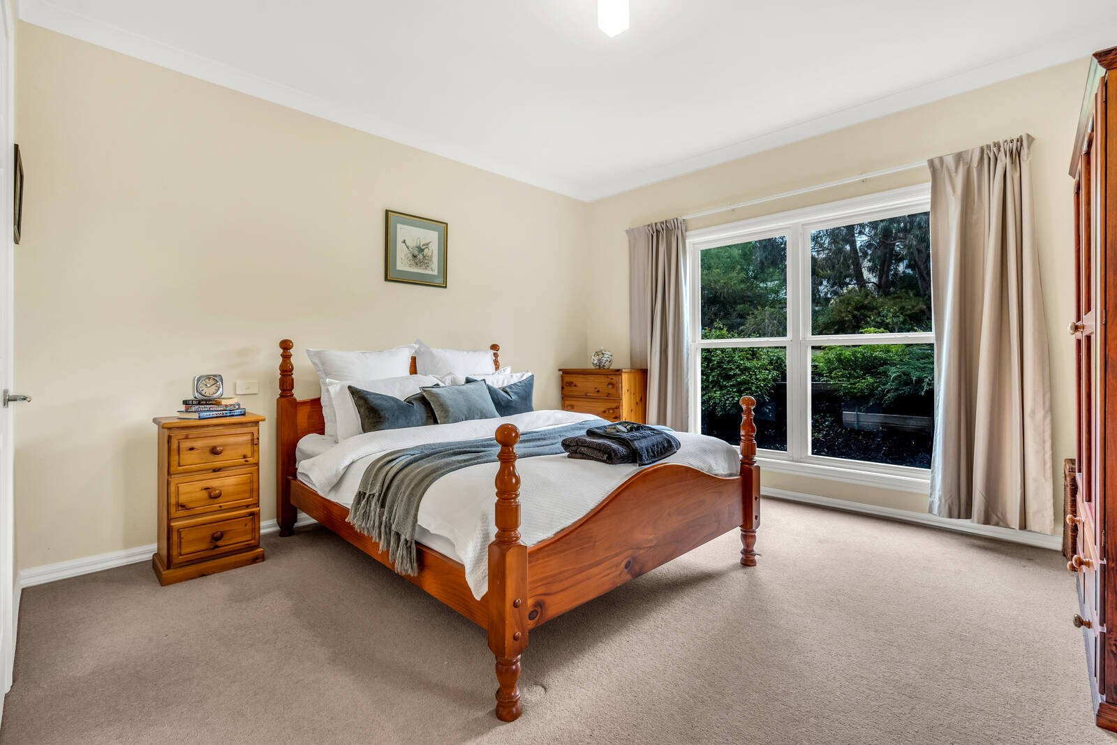 Property Gallery Thumbnail 10