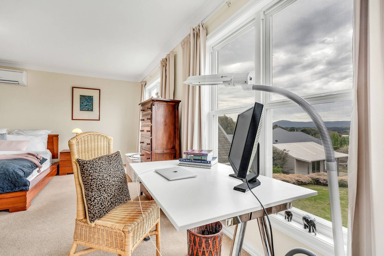 Property Gallery Thumbnail 13