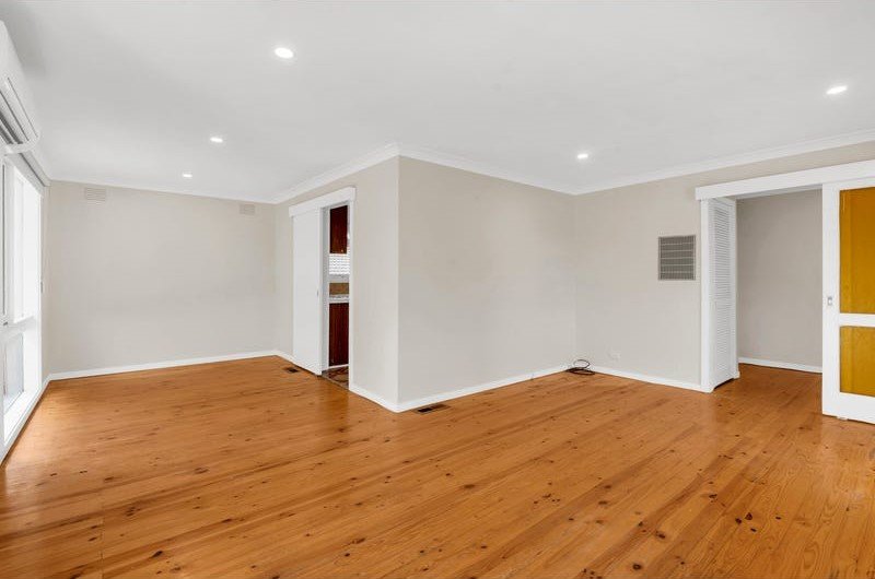 2 Ebony Drive, Bundoora image 4