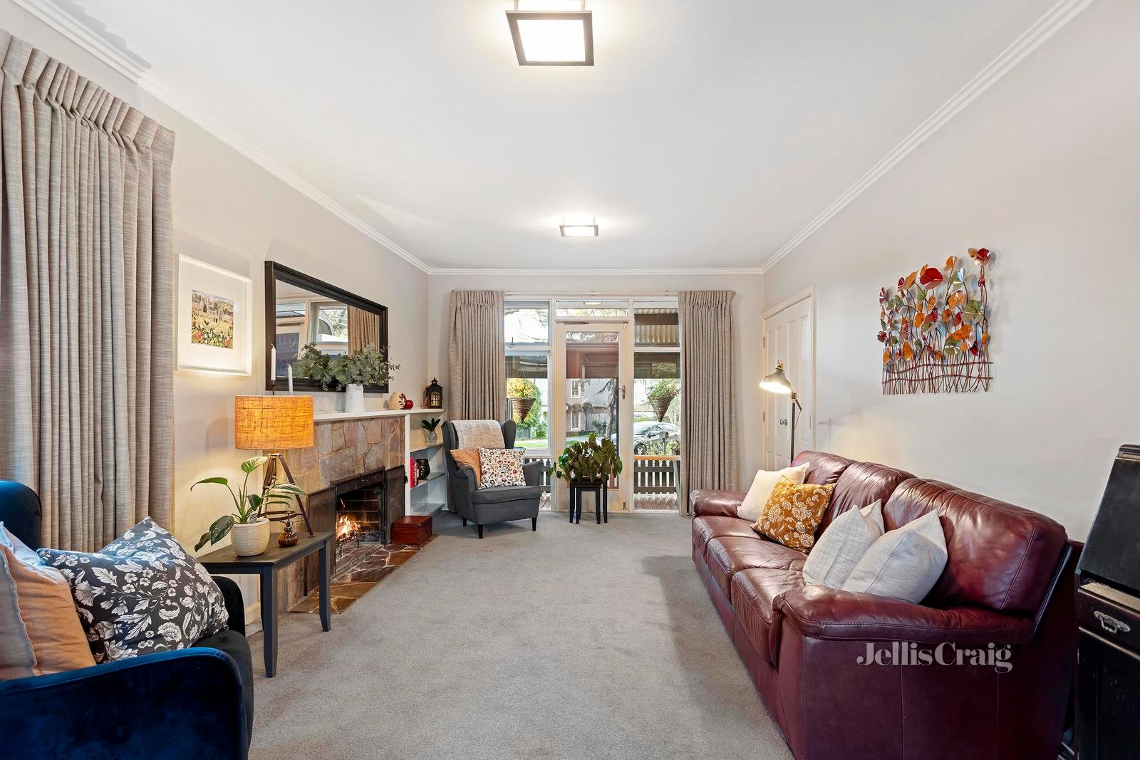2 Eckersley Court, Blackburn South image 5