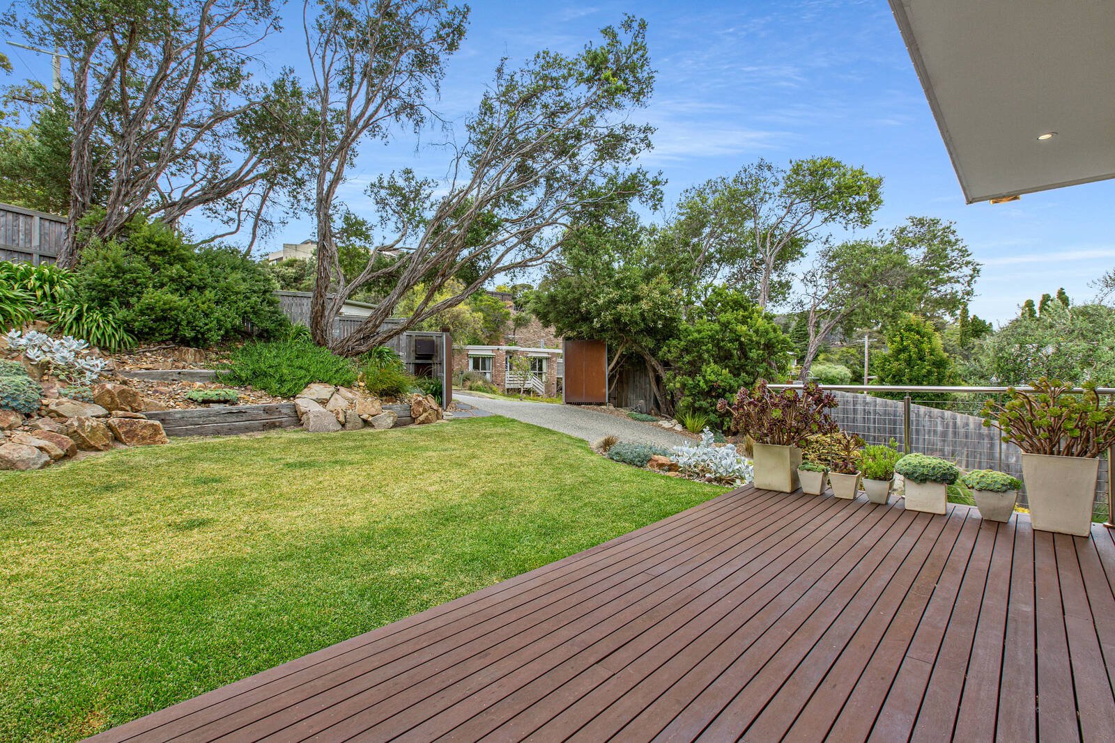 Property Gallery Thumbnail 3