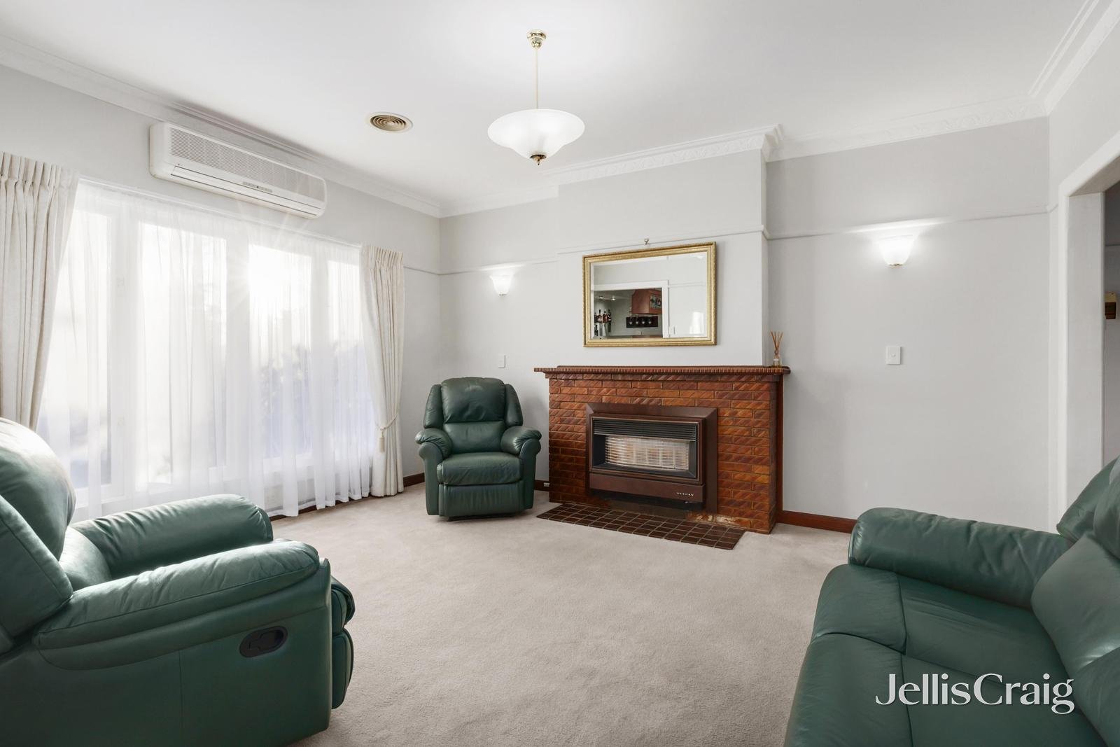 2 Edith Avenue, Nunawading image 2