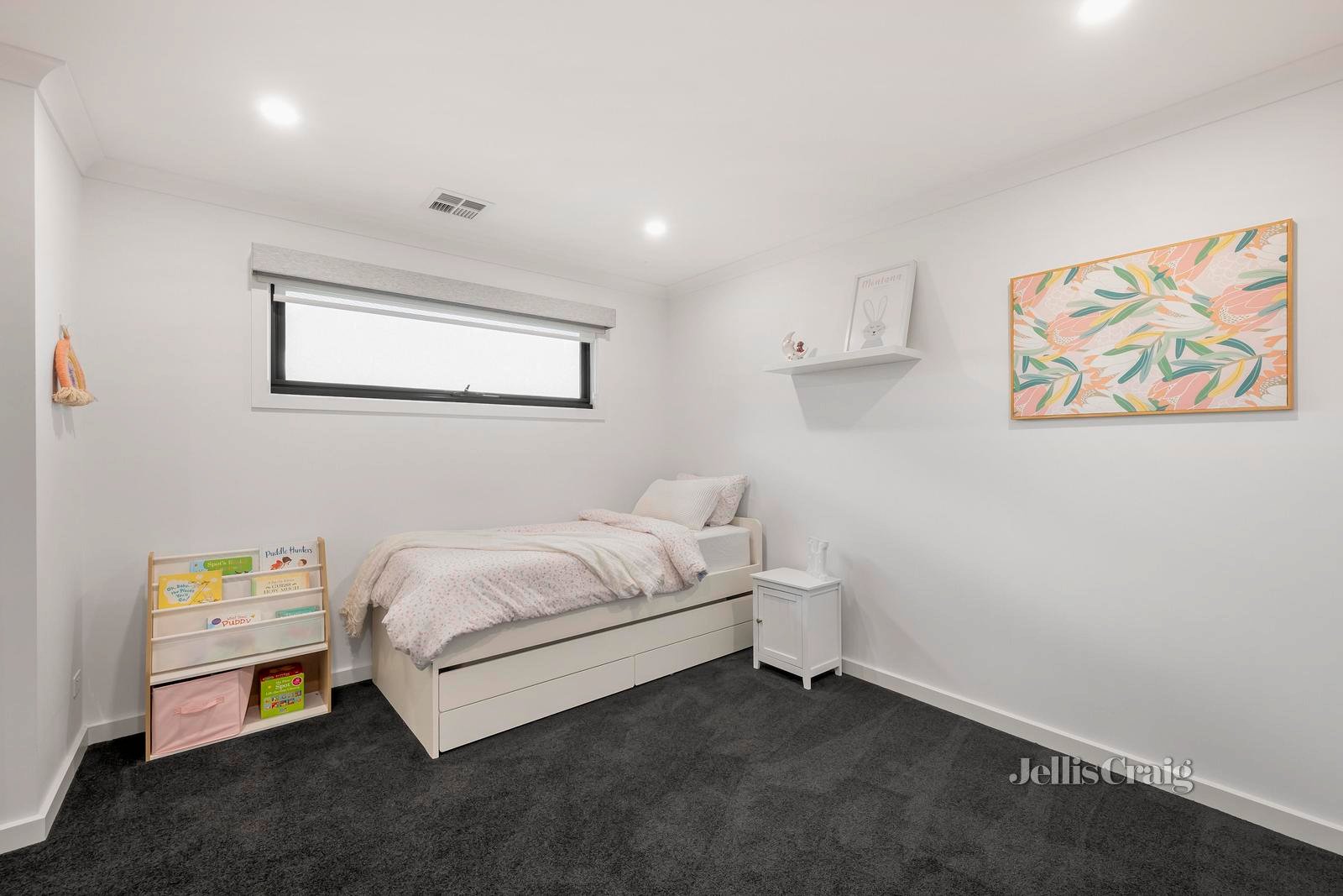 2 Ella Mews, Seville image 11