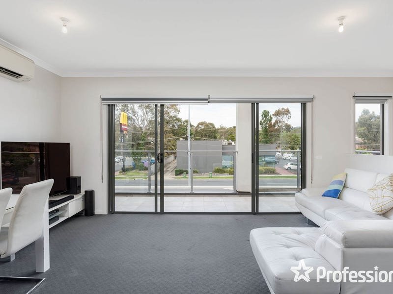 2 English Close, Mooroolbark image 4