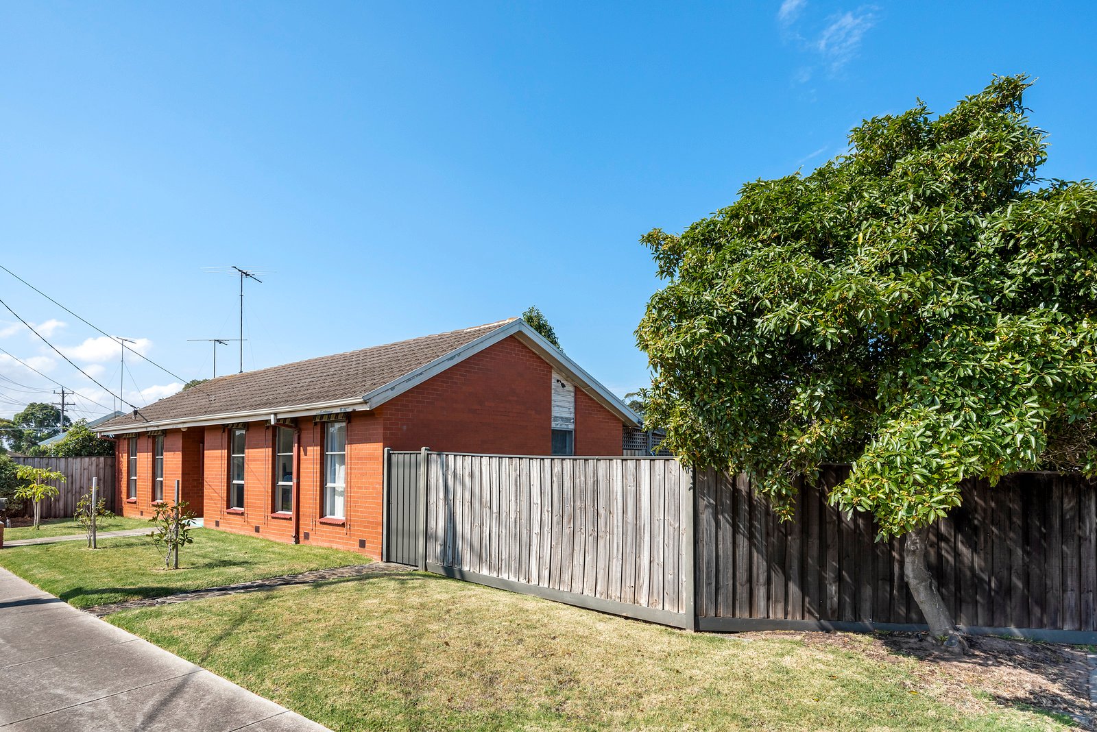 2 Fairbairn Drive, Corio image 15