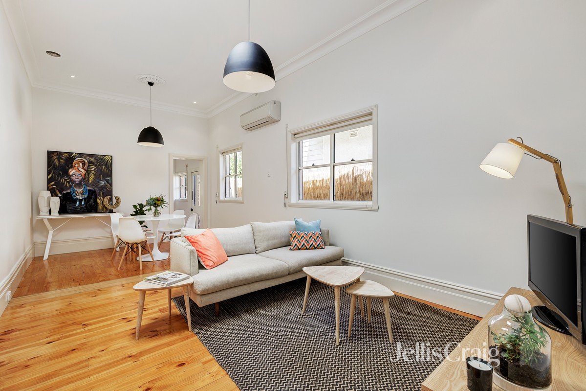2 Fairchild Street, Abbotsford image 1