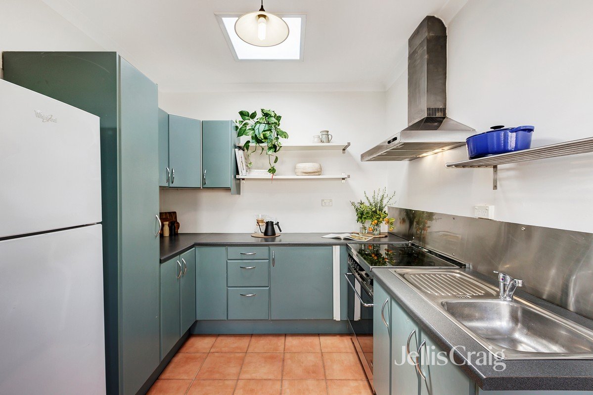 2 Fairchild Street, Abbotsford image 2