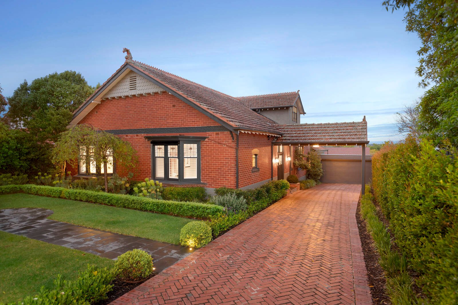 2 Fairview Grove, Glen Iris, VIC, 3146 RT Edgar