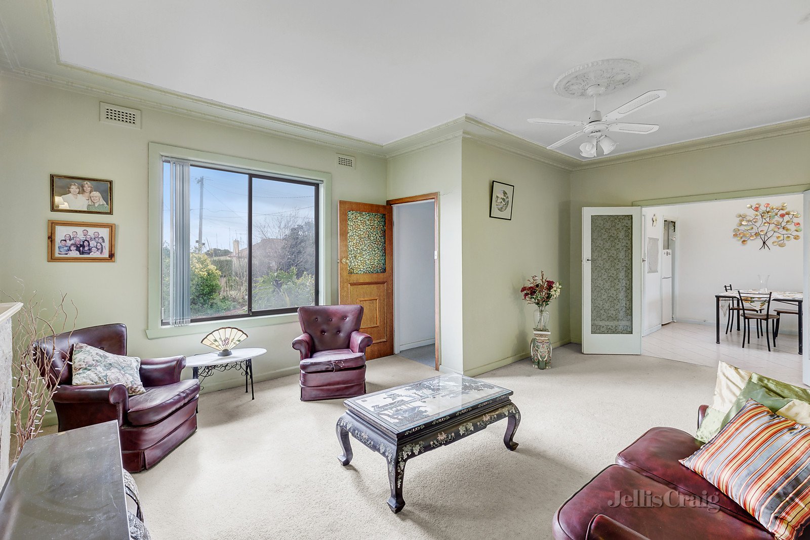 2 Farleigh Avenue, Burwood image 2