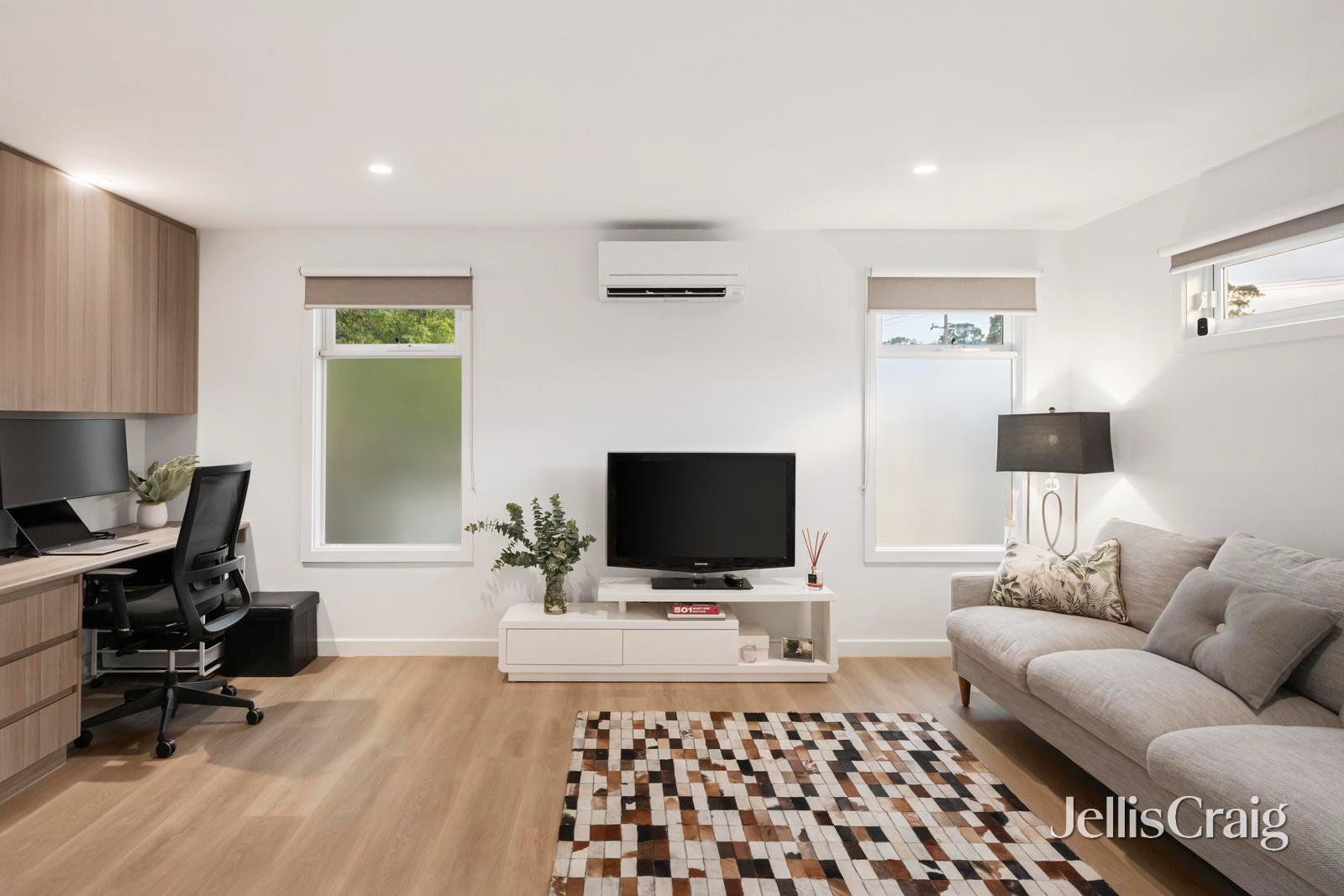 2 Farnley Street, Croydon image 8