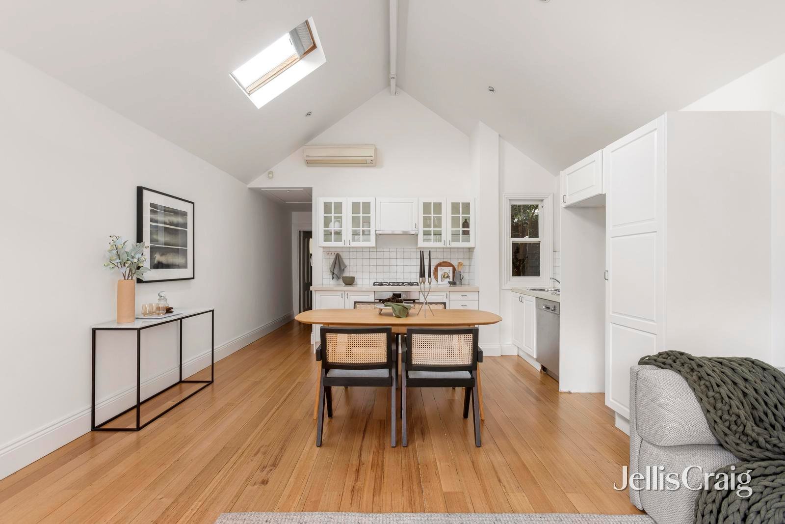 2 Faussett Street, Albert&nbsp;Park image 6