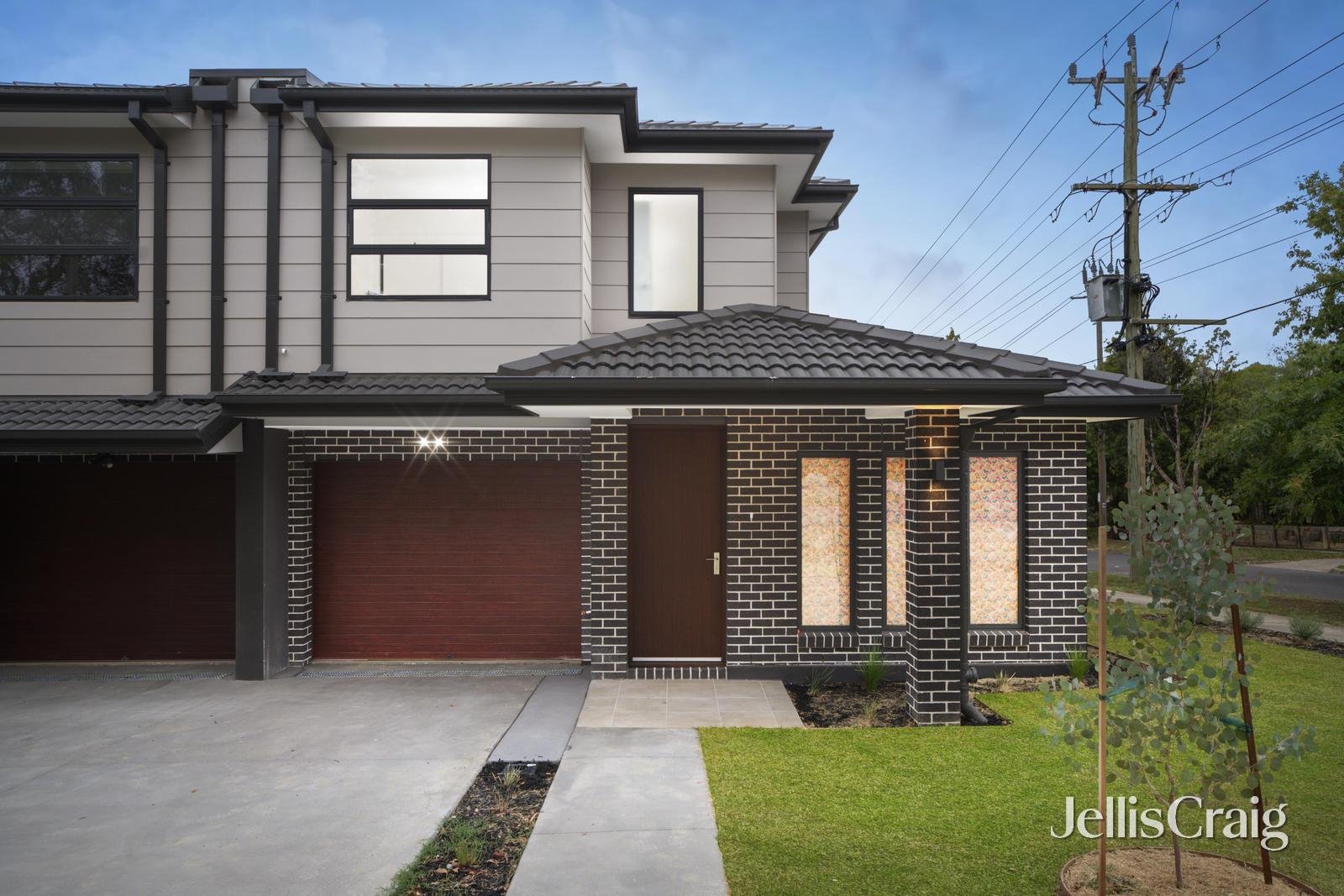 2 Ferguson Street, Mitcham image 1