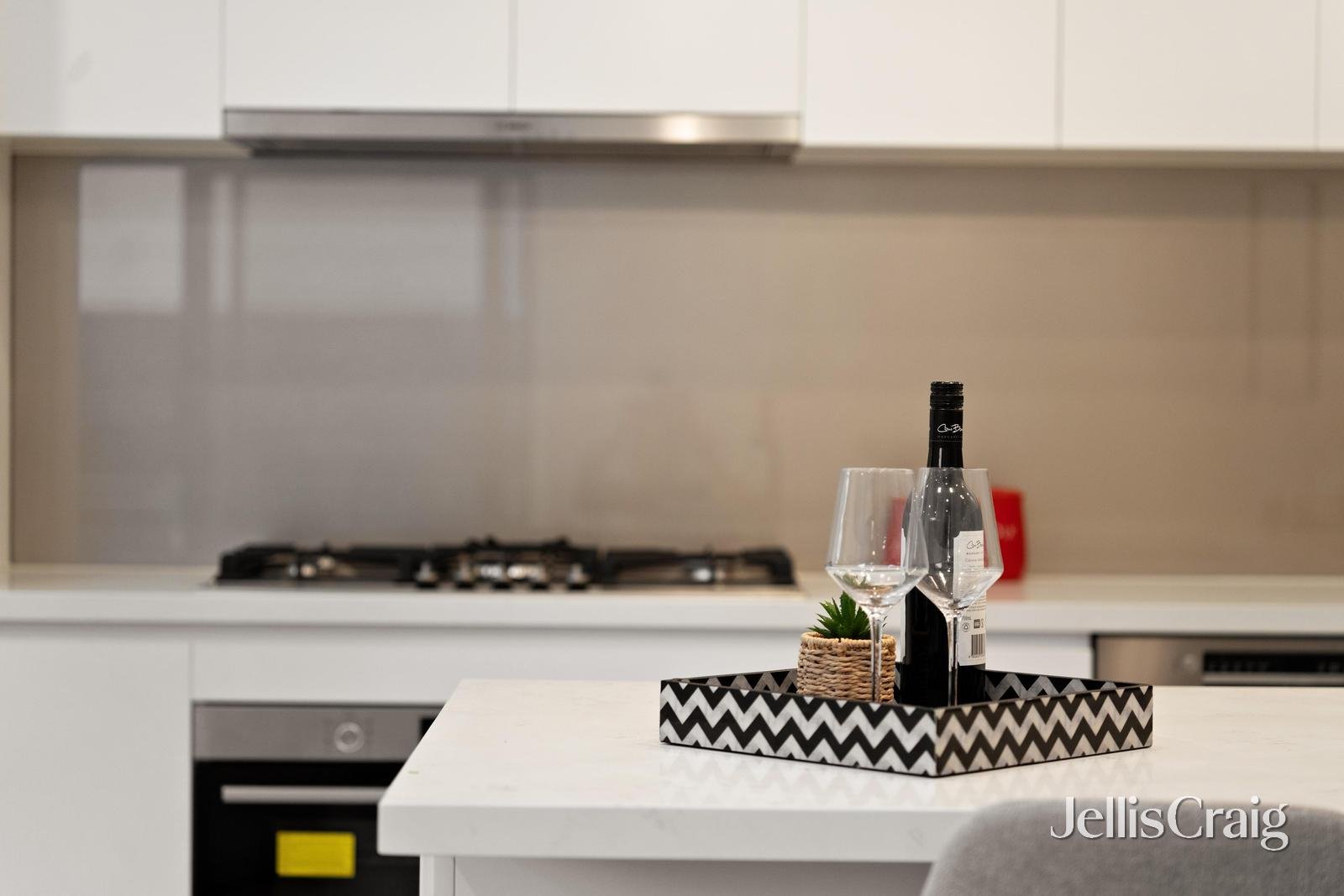 2 Ferguson Street, Mitcham image 3