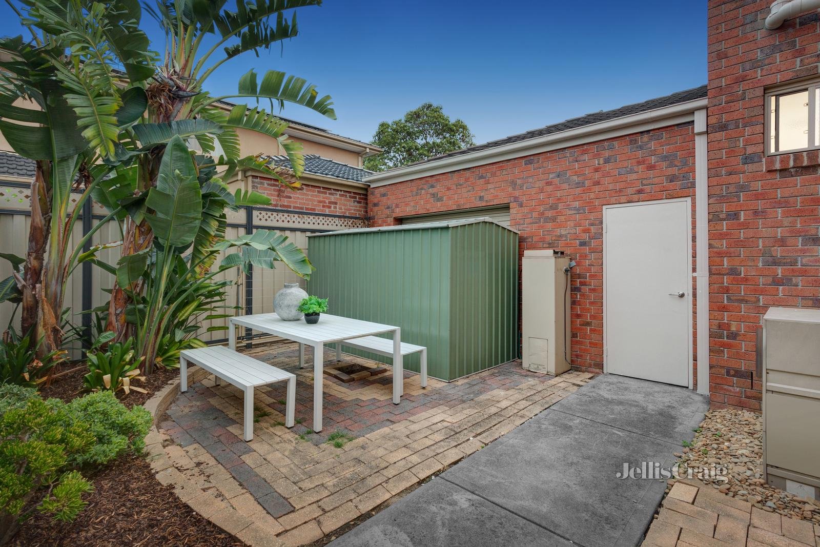 2 Fernhill Street, Glen Waverley image 10