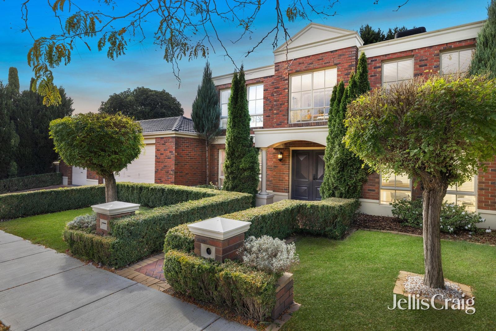 2 Ferrier Court, Rowville image 2