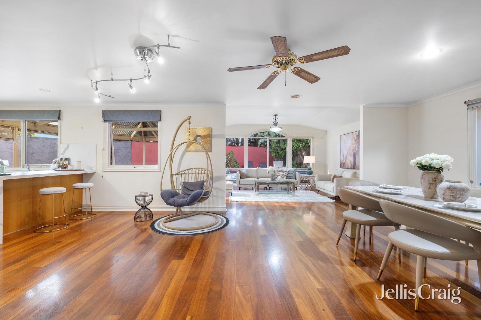 2 Ferrier Court, Rowville image 10