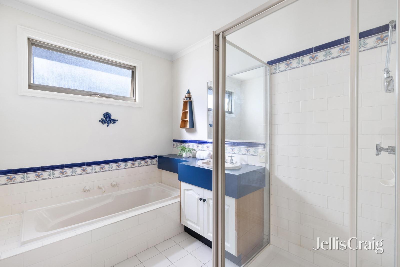 2 Ferrier Court, Rowville image 11