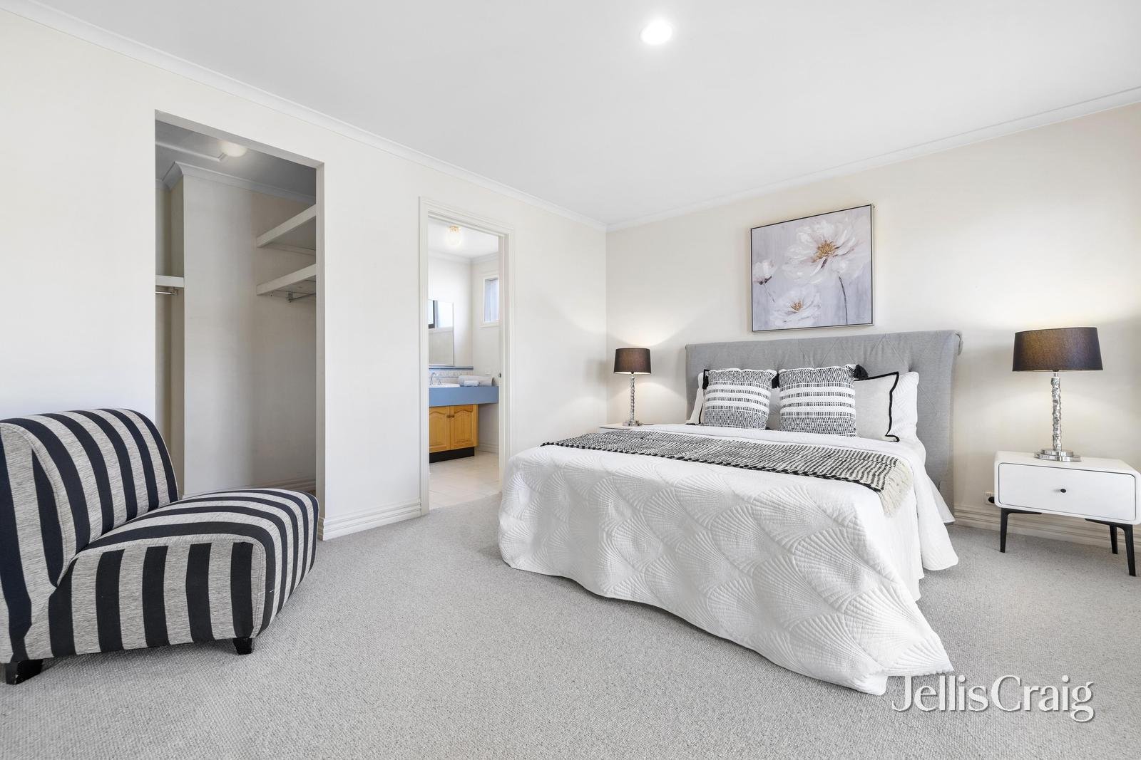 2 Ferrier Court, Rowville image 15